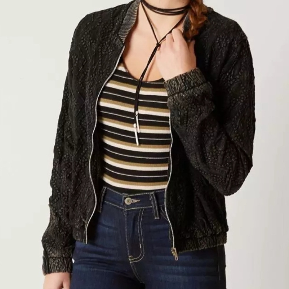 Buckle Angie NWT jacket, small
